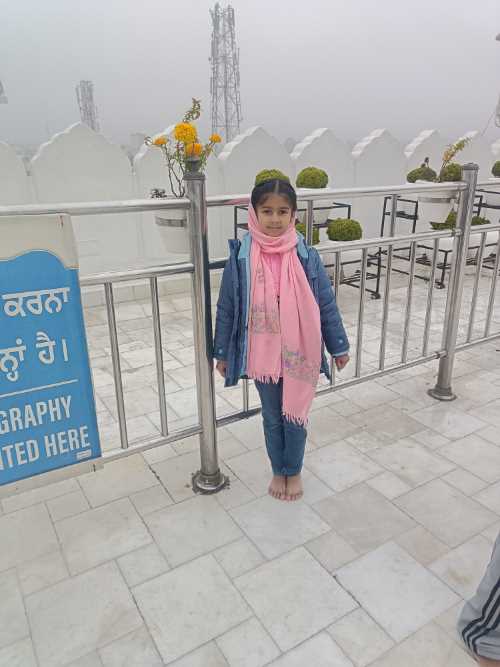 VARSIRAT KAUR